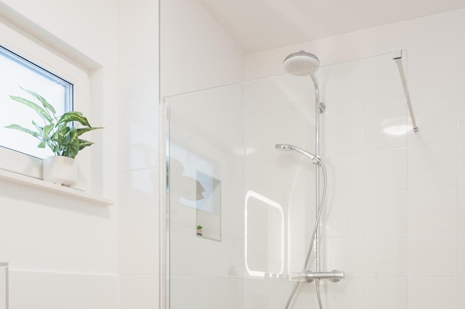 Siskin Guest Suite Kinrara エクステリア 写真